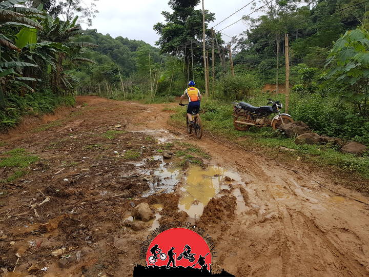 4 Days Hanoi Cycle To Mai Chau - Cuc Phuong Park
