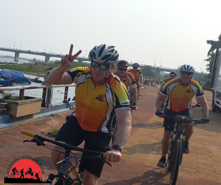 3 Days Saigon Cycle to Binh Chau Hot Spring To Vung Tau Beach