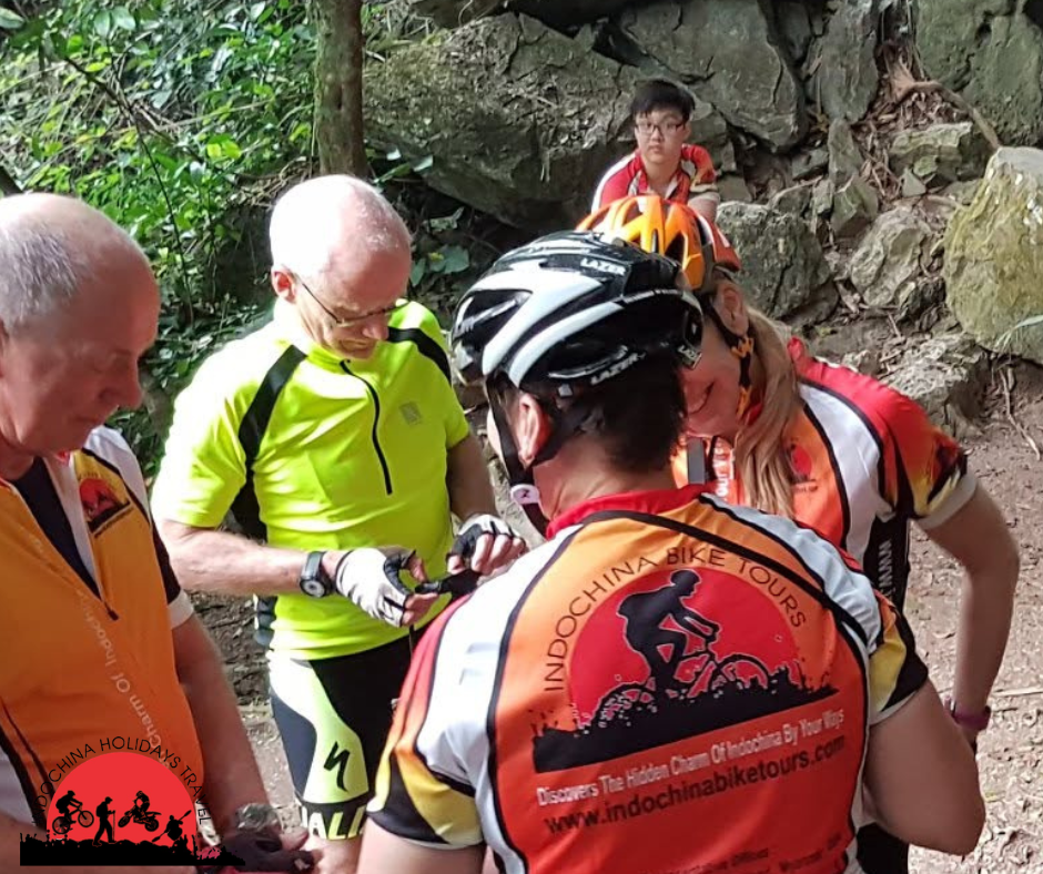2 Days Hanoi Biking To Cuc Phuong National park