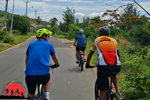 4 Days Cycle To Chau Doc - Long An - Can Tho - Tra Vinh