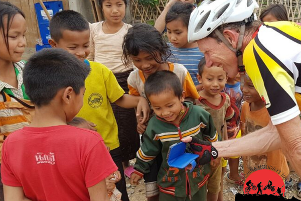 4 Days Mekong Delta Cycling Holiday