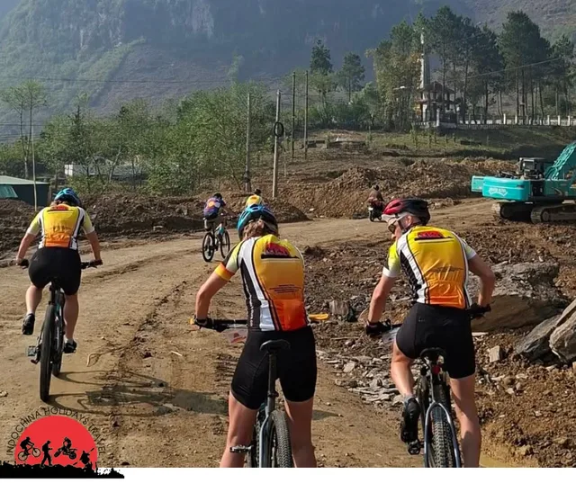 6 Days Hanoi Cycling To Hue
