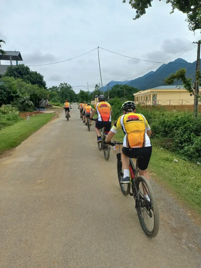 3 Days Saigon Cycle to Binh Chau Hot Spring To Vung Tau Beach 3