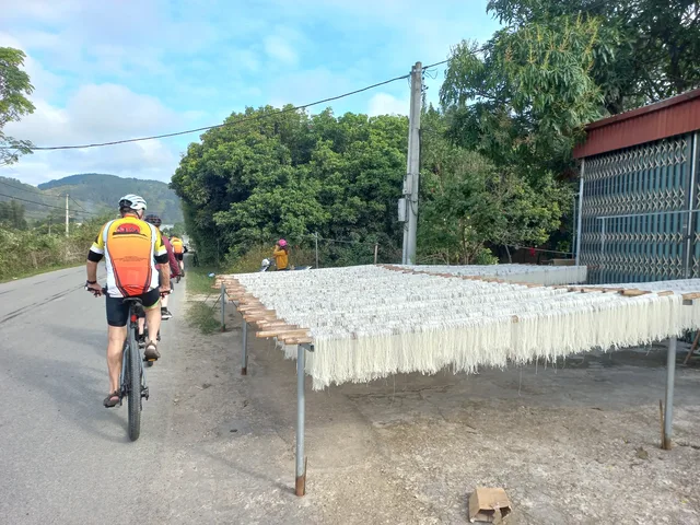 3 Days Sapa Pedal Through Ethnic Villages To Hanoi 4