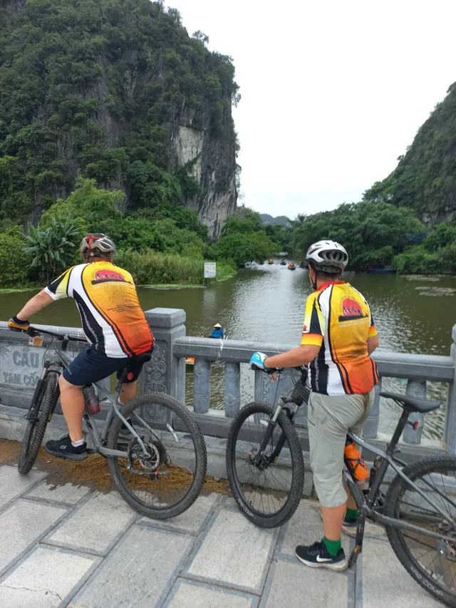 7 days Saigon Express Cycling Tour To Hanoi 4