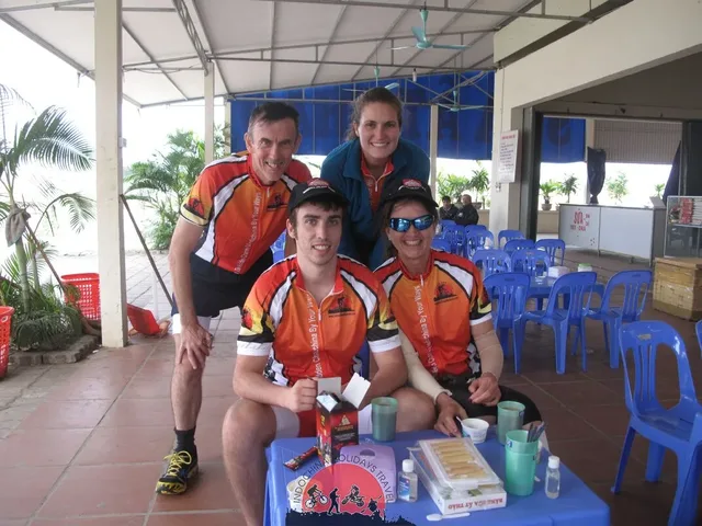 Hanoi Cycling To Hue - 6 Days 4