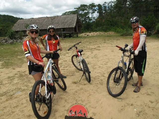 Hue Biking To DMZ – 2 Days 3